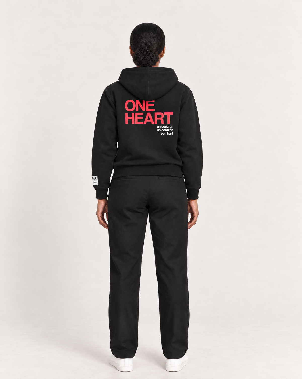 ONE LOVE ONE HEART Sweatshirt Hoodie - Black